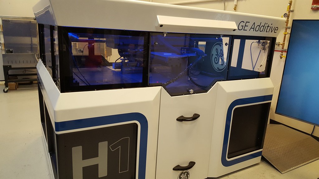 GEAdditive's tweet photo. From challenge to action in 47 days: Developing a new binder jetting machine #3dgeeks https://t.co/W0vvVHWHca https://t.co/me9C7vBKg8