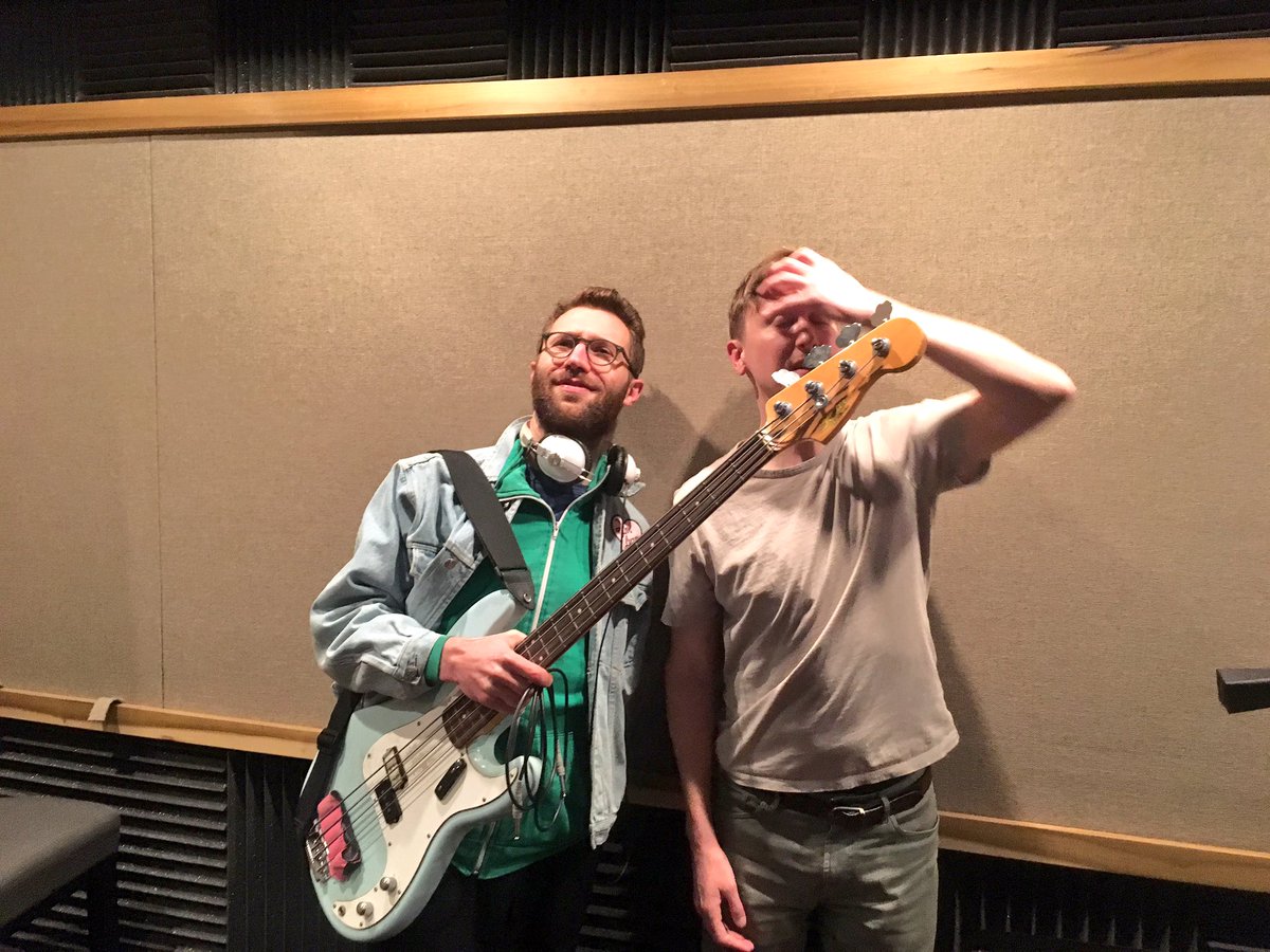 big hot special new sound load on <a href="/Live2Tape/">LIVE to TAPE</a> with the once and true @jacks !! 
(uhhh hope you like music)
itunes.apple.com/us/podcast/liv…