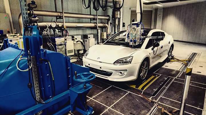 BoitierRouge's tweet photo. #MPM #PS160: la low cost française enfin à l'essai ! @MPM_MOTORS https://t.co/abkEb7A6y3 https://t.co/wPAdvOEosb