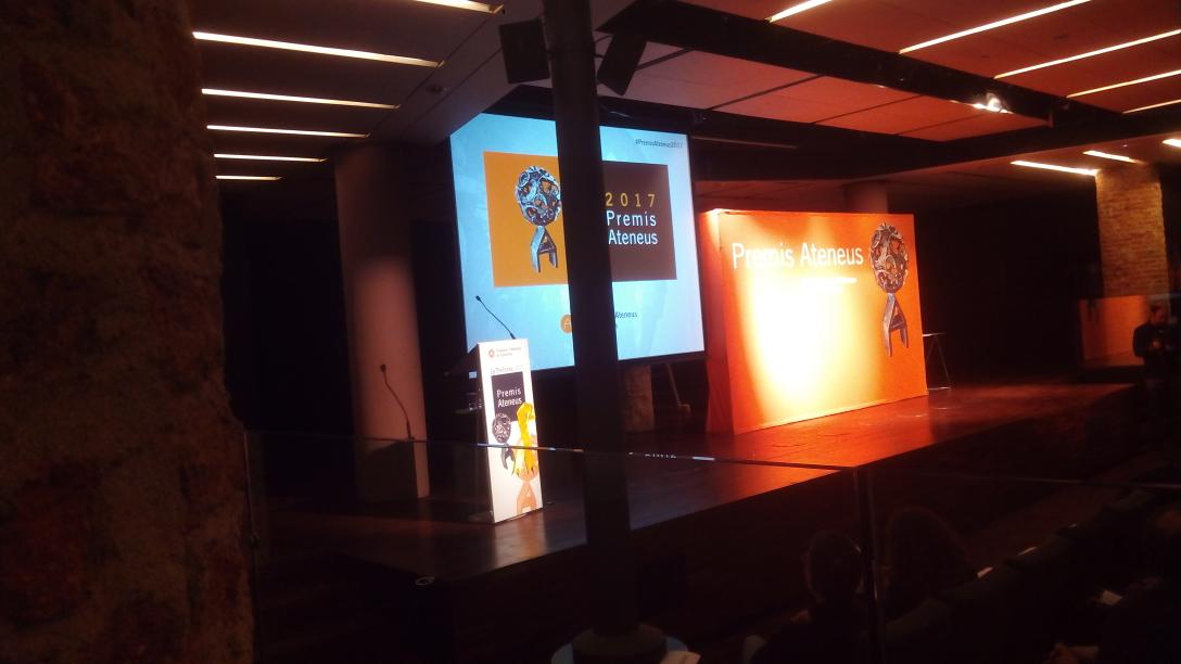 ElCentreAdM's tweet photo. A punt de començar el lliurament dels #premisAteneus2017 on @BatecADM és nominat en la categoria de comunicació.
#somcentre #somateneu https://t.co/JVmVwwtW7O