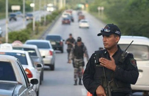 El Mostacho tweet media