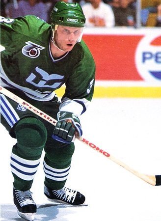 Zarley Zalapski, former NHL defenseman, dies at 49