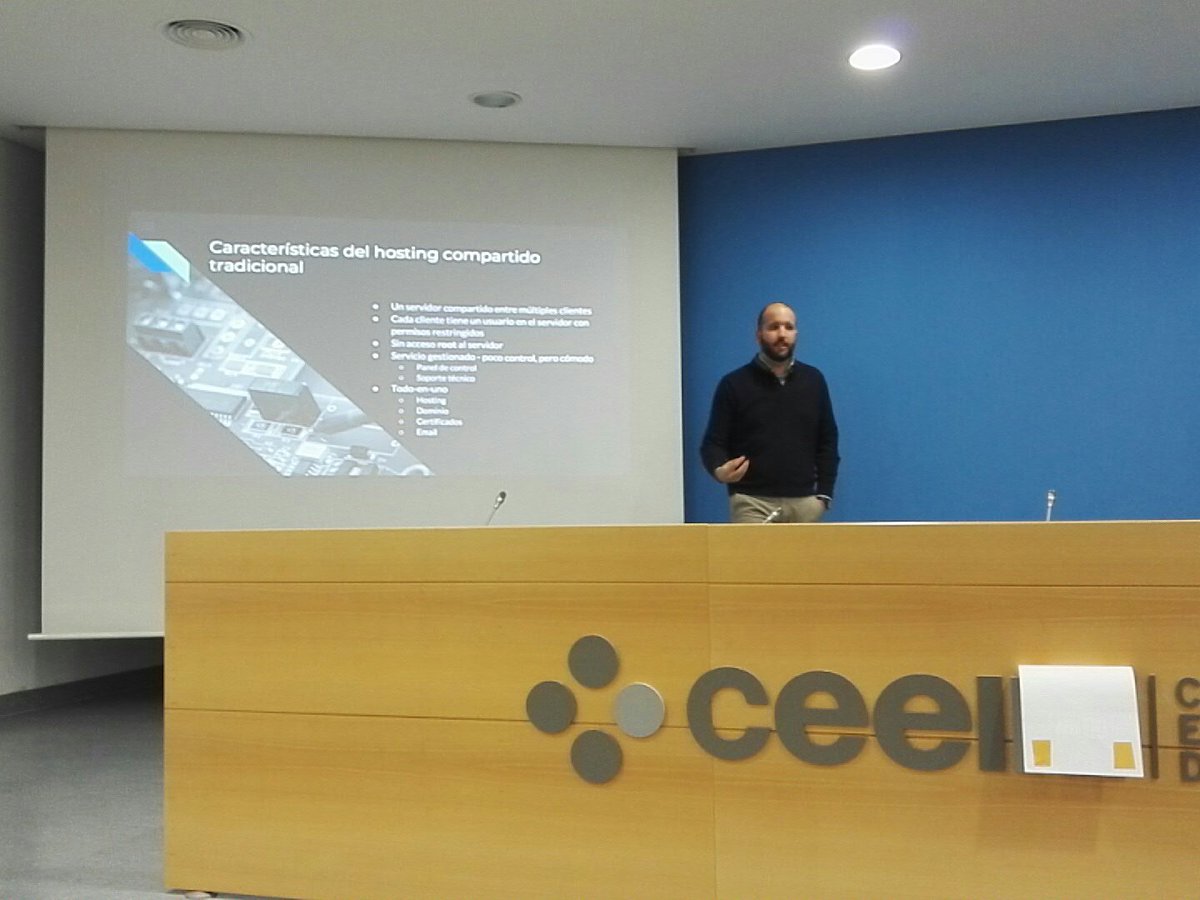 Comienza el meetup de #WPMurcia en <a href="/CeeiMurcia/">CEEI Murcia</a>