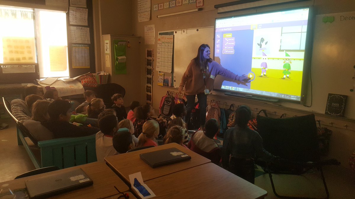 bentonschools's tweet photo. Last week Mrs. Hohman's second grade class at Angie Grant enjoyed using block based code to complete the Code Boogie activity on Google Santa Tracker.  #CSorAR #ARKidscanCode #BPSPantherPride #CSWeek2017 https://t.co/ZrkMQGIaUl