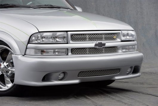 Easy DIY Tips To Paint A Scratched #Bumper... goo.gl/7Dzy8W