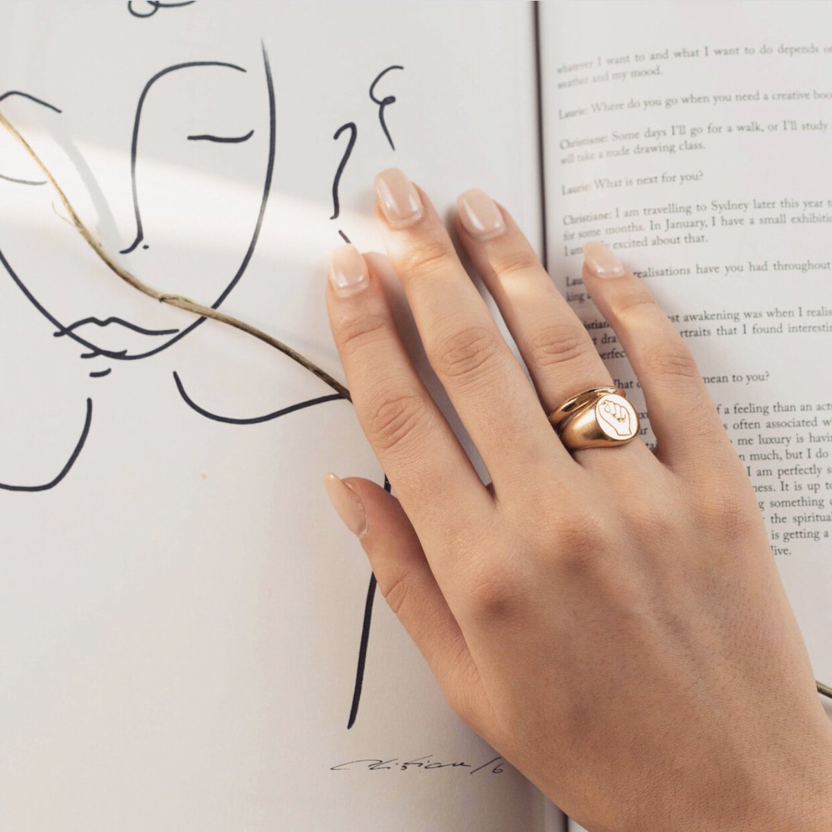 For All Womankind tweet media