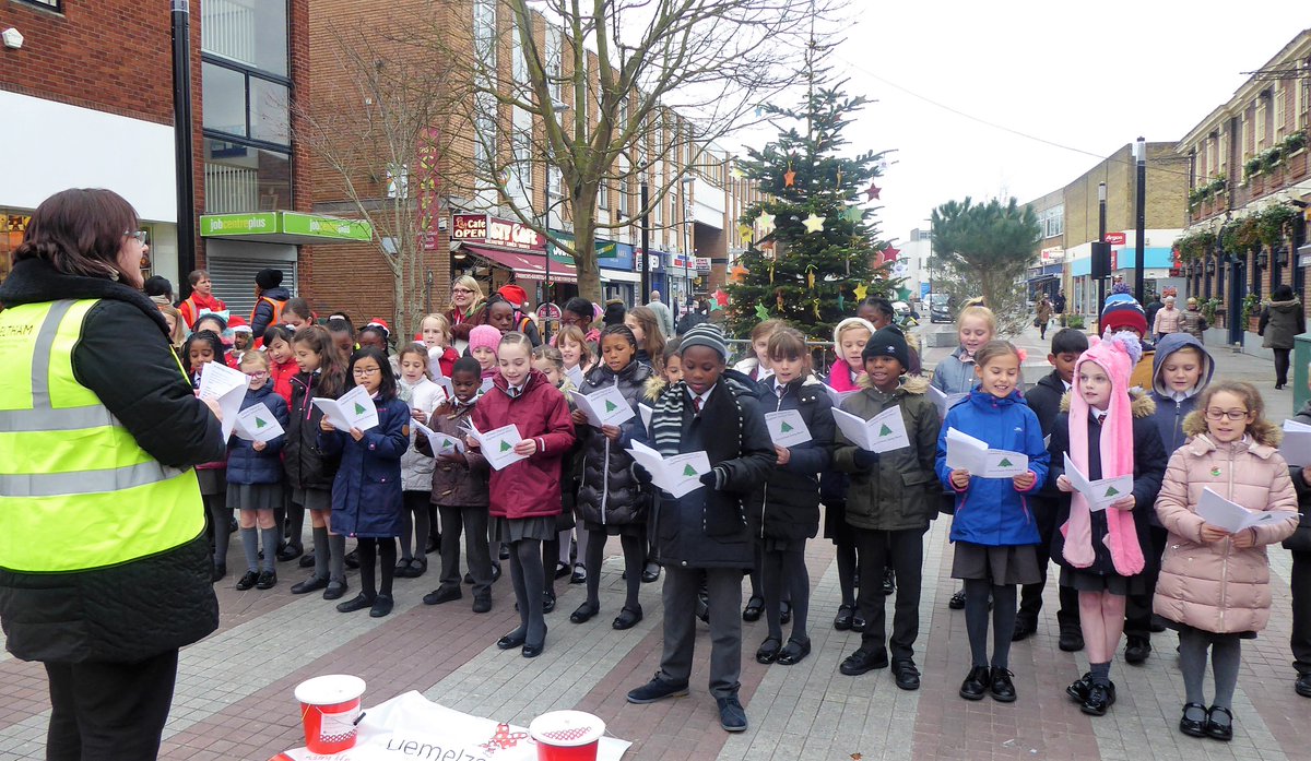 ElthamArts's tweet photo. We 💚music in our newly developed Passey Place #Eltham! There have been some great choirs so far. Has your school/church/community choir performed yet? There are some gaps before Xmas . Let us know ! https://t.co/ypF0eAWLzQ