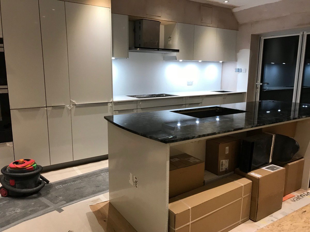 Beautiful worktops installed in SE London - ~<a href="/QuartzformsUK/">Quartzforms UK</a>  Breeze Blanc with Labradorite River Blue island natural stone #worktops #stonemason
