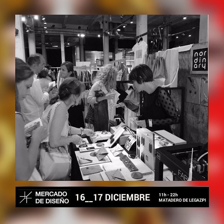 Shake_and_Make's tweet photo. ★★MARKET NAVIDEÑO★★ 16__17 #diciembre
#Nordinary en @mercadodediseno_  #sabado y #domingo en #mataderomadrid #xmasfun #market #concierto #navidad #regaladiseño #planazo #finde #mercadillo #complements #handmade #exclusive #mercadodediseño #mercadocen… https://t.co/YES9hnnYJj https://t.co/0K617ctb8V