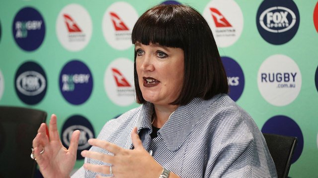 Raelene Castle becomes first woman to head rugby governing body dlvr.it/Q5d7rR https://t.co/h4XIFyIFuE