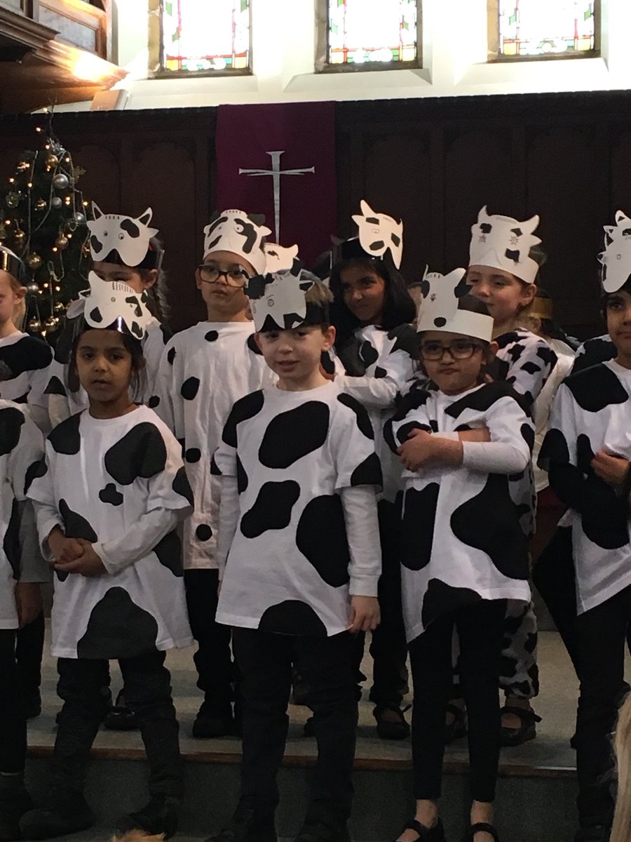 HipperholmeGJS's tweet photo. Today we celebrated the true meaning of Christmas in our whole school nativity, ‘Straw and Order’. On stage there was lots of mooing and baaing to go with all the oooing and aahing from the audience. https://t.co/4ehO2xLohP