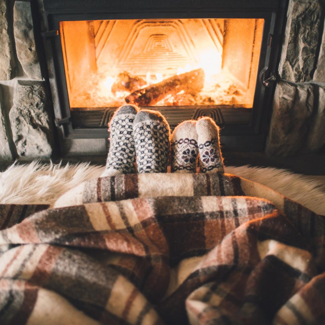 mac_energy's tweet photo. Keep your home warm and cozy this winter season without turning up the heat with these helpful tips: https://t.co/GNBWqdJU48 https://t.co/968yS7aBav