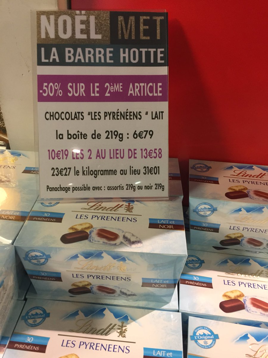 JozefKlil's tweet photo. #publicite mensongère à #Monoprix #BoulogneBillancourt pour l’achat de 2 boites de chocolat #lespyreneens @Lindt https://t.co/GJIdEWaDKh
