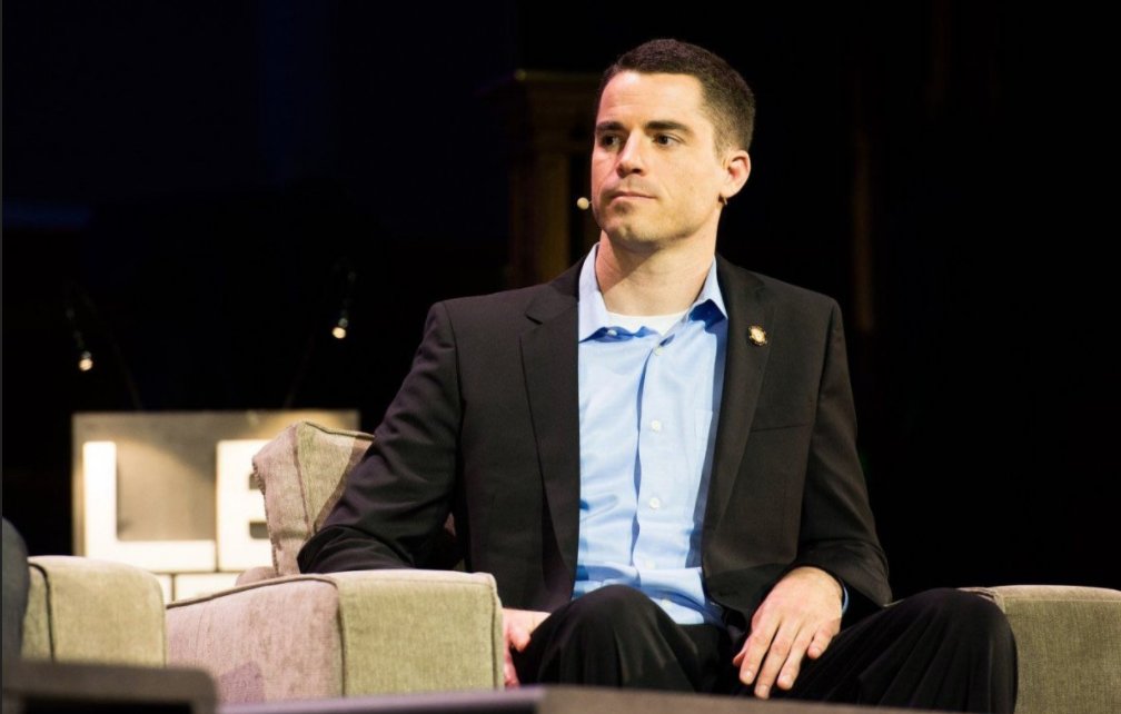 Xentagz's tweet image. Watch out for know scammer @rogerkver. Roger will lure #bitcoin newcomers into his bitcoin dot com trap and make them believe #bcash is bitcoin. bcash is just an altcoin like many others. Tell your friends and please retweet this to avoid confusion in the bitcoin community.