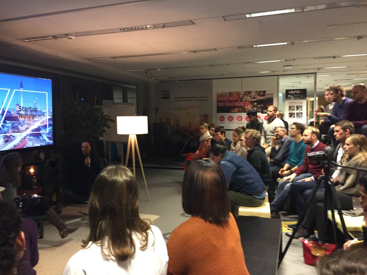 invisiblemedia_'s tweet image. Live from our first-ever event @ the @McKinsey_de Experience Studio in Berlin! Doreen Huber, Founder of @LEMONCATde: &quot;B2B is a market which needs to be digitized and get more attention in the future&quot; #startupnotes #digitalshapers #berlin
