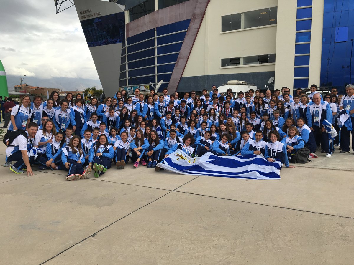 UyDeporte's tweet photo. ¡Uruguay finalizó los Juegos Sudamericanos Escolares con muy buenos resultados, pero sobre todo, con la alegría del disfrute del deporte!
#Cocha2017
#JugamosTodos
https://t.co/XPtjxhBqYb https://t.co/mcthfeyH9W