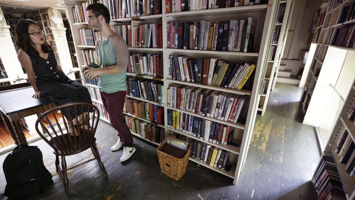 KarmaCache's tweet image. Brown University is doing away with student loans buff.ly/2B6q07d