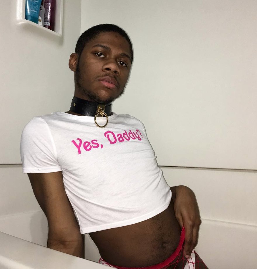 alienoutfitters's tweet photo. Another #alienmodelsearch winner ....... drumroll pleassseeee.... @_sleazyyy https://t.co/eNhHW0oqYj