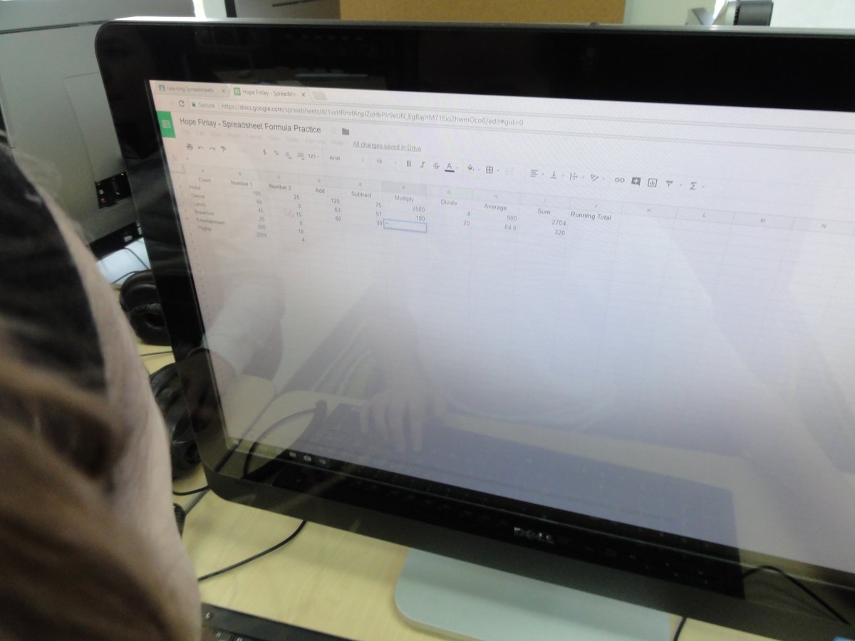 CathyisRetired's tweet photo. Gr. 6s @branksomehall learning how to create spreadsheets, how to apply formulas and how to make different graphs. Lots of "This is fun!" comments! https://t.co/SZUM17EsZ6
