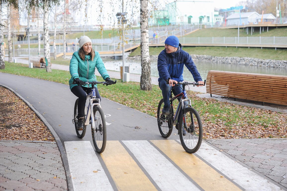 Almetyevsk is a «Russian bicycle capital» of 150.000 inhabitants in the central part of the country that consulted @copenhagenize and built over 100 km of quality bike lanes in 1,5 years.

#wcc2018