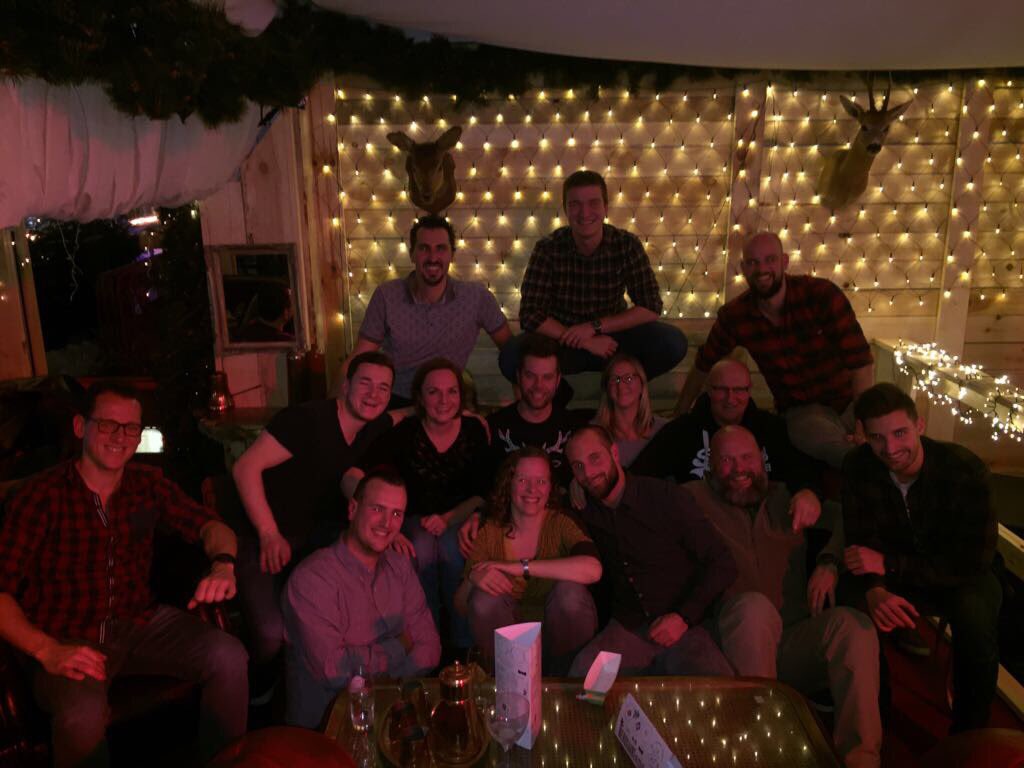 VercruyssenN's tweet photo. Teambuilding with the best popos in the world!! https://t.co/MqgXVB5CVg