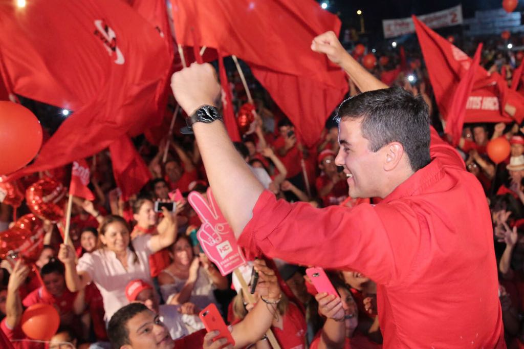 LGneiting's tweet photo. #CierredeCampaña
#Paraguarí
El triunfo está cerca, hasta el 17 no paramos, lista 2 de Punta a Punta 💪🇵🇾👉✌💯 https://t.co/VPiO7Qni4H