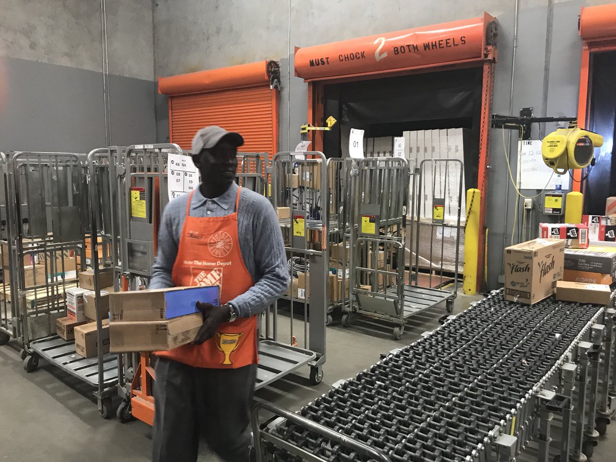 Store visit and unload with Travis and James