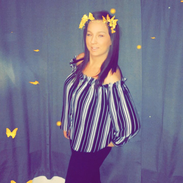 emilyjoness's tweet photo. #NewProfilePic https://t.co/IRDNxKS0Qp