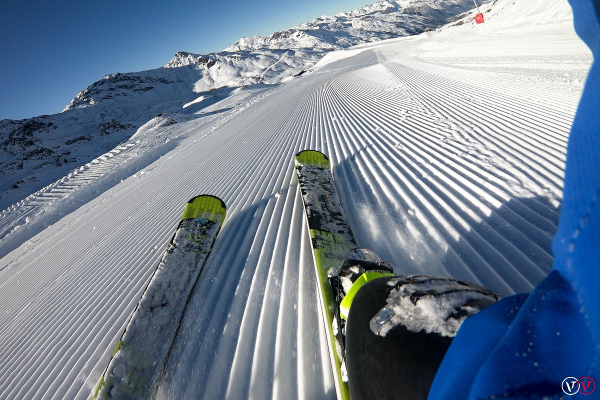 Val Thorens Brunomaltor 12 12 17 Joyeux Anniversaire A Votretourdumonde Il Y A Des Trains Presque Directs Pour Venir Avec Ludovik A Val Thorens Au Retour De Barcelone T Co Gkgixqlmz1