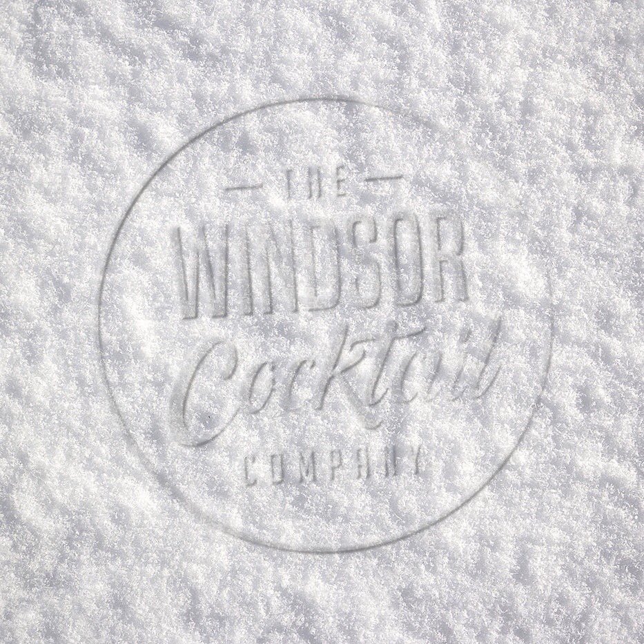 windsorcocktail's tweet photo. Well, we sure had some fun in the snow! Who’s dreaming of a white Christmas? Only 13 more days to go!! ☃️ #windsorcocktail #proseccovan #mobilebar #christmas #snowday2017 https://t.co/Nmq7Gti7ND