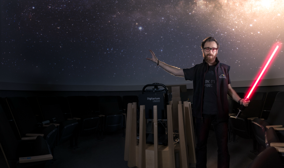 McMasterU's tweet photo. Is it possible to create a lightsaber? Could the Force ever be a reality?

The science of Star Wars isn't as far-fetched as you might think: https://t.co/ayp5JUDBDu https://t.co/1gr3GbX3Nr