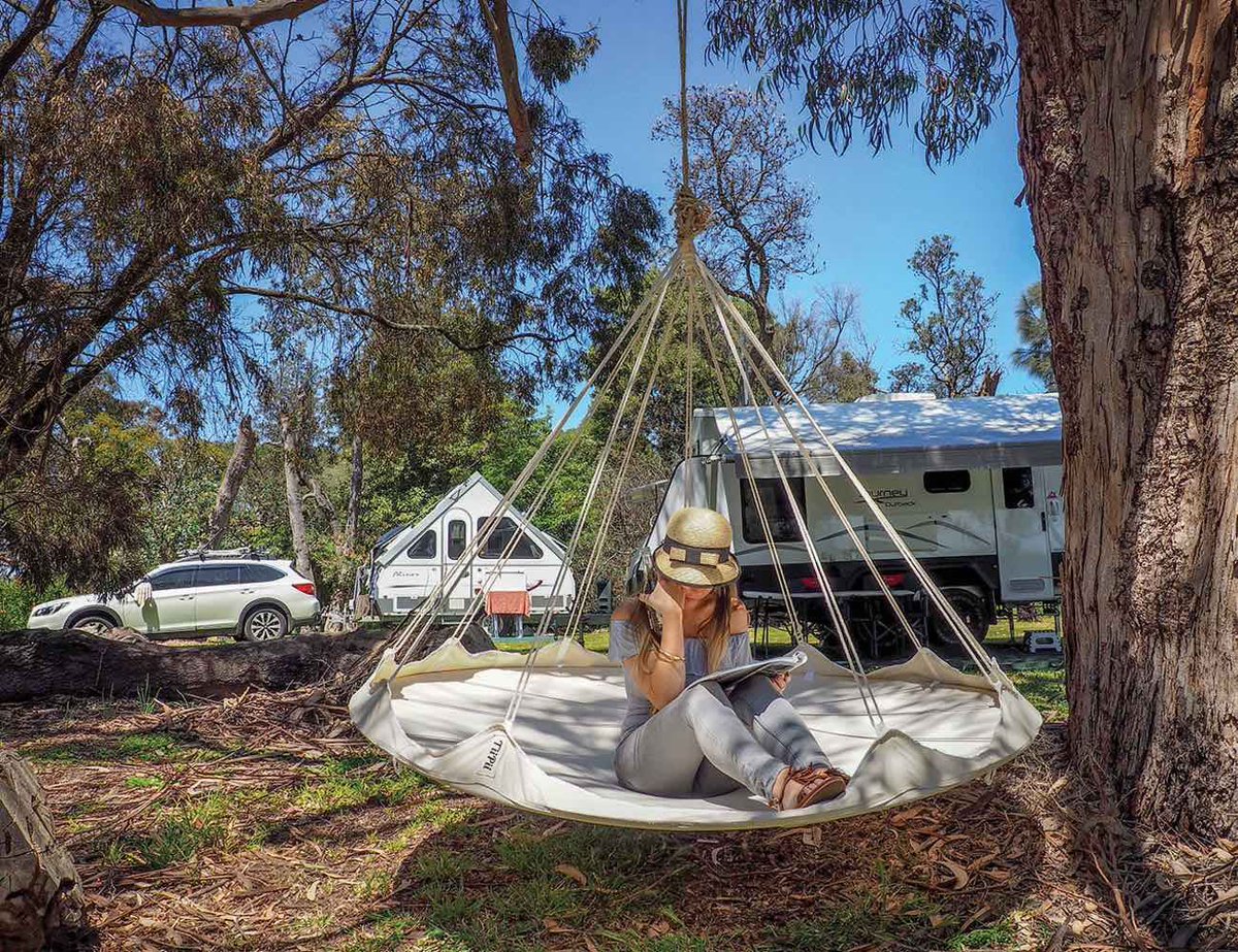 Pre-Order Now: Bed Luxury Transportable #Hammock by <a href="/TiiPiiBed/">TiiPiiBed</a> thegadgetflow.com/portfolio/luxu… When it’s time for some R&amp;R, this hammock sets up quickly and easily. Then, when it’s not in use, the TiiPii packs down easily into a highly portable canvas bag. #Camping