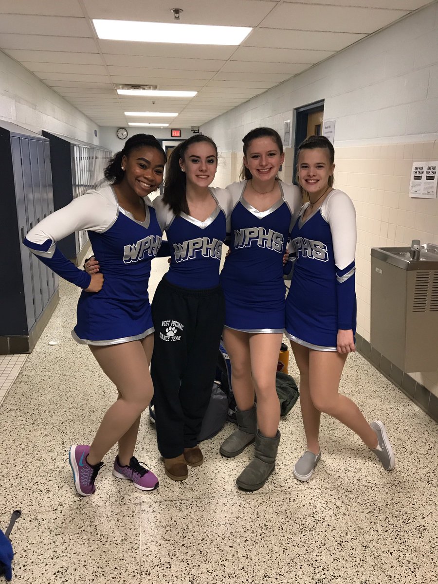 game day!! come see us perform competition pom at halftime!!!💙💙💙💙