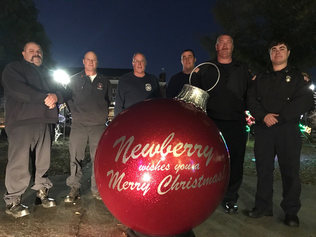 MinickKeith's tweet image. After training tonight, A-shift wanted to wish you all a Merry Christmas!! Stay fire safe!