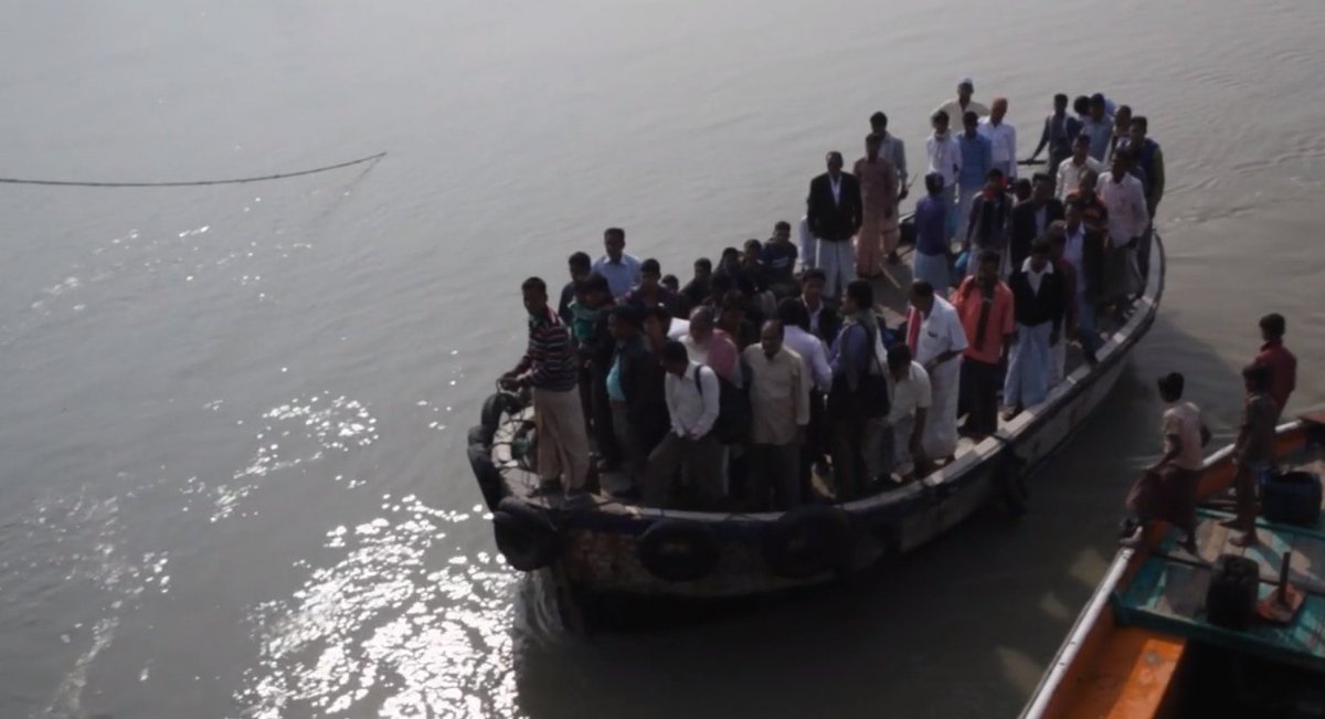 theshorelinedoc's tweet image. Today is International Migrants Day. Here are 4 videos &amp;amp; 6 questions for the classroom + exercises theshorelineproject.org/media/workshop… #edchat #cdned #bced #shoreline #ClimateChange  #climateaction #dec18