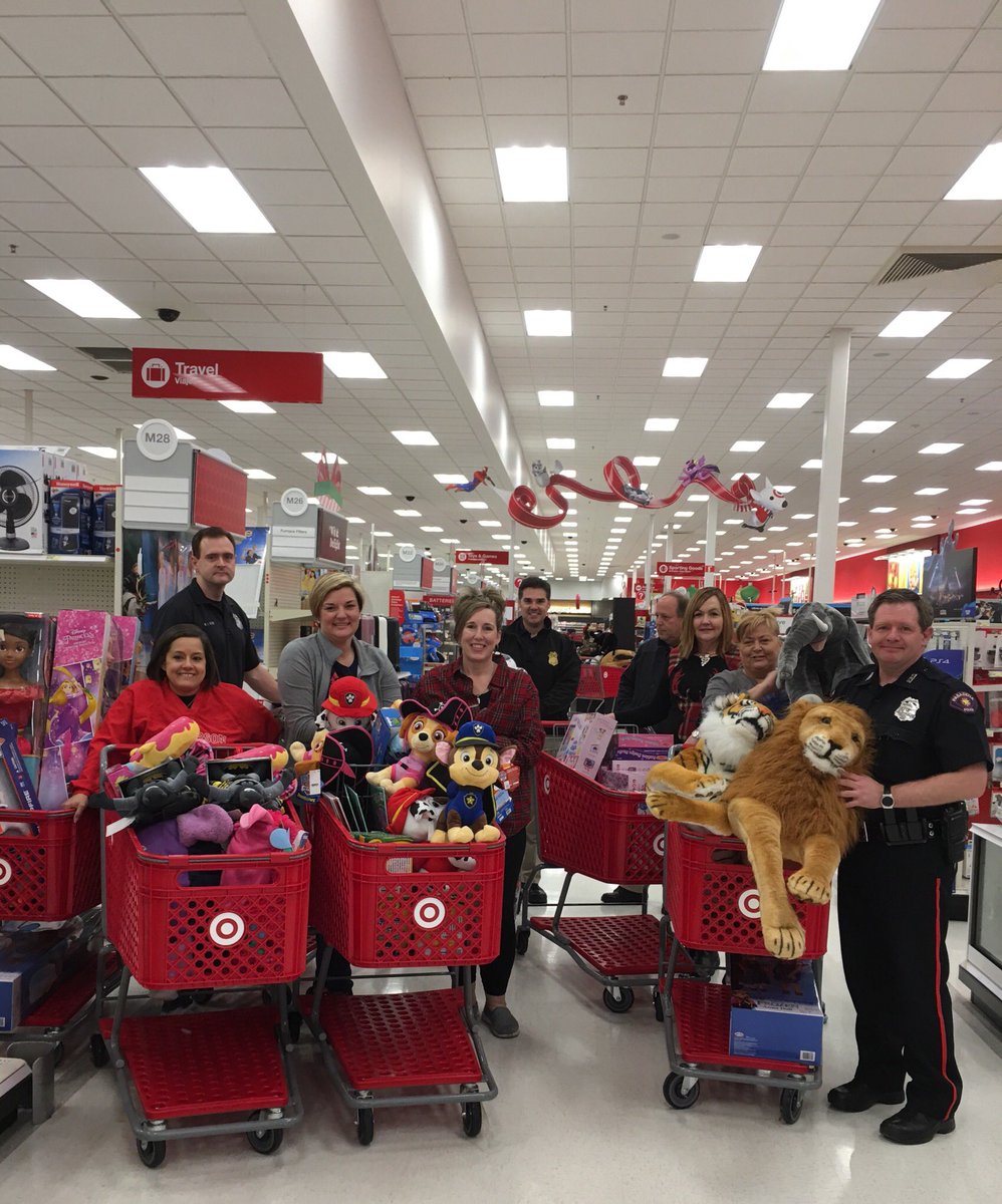 Traci Gupton (@tracigupton) on Twitter photo Another fun day supporting the community! #PasadenaPoliceDept #BlueSanta @RonD303 <a href="/johnp_sheehan/">John Sheehan</a> <a href="/ESAbernathy/">Shawn Abernathy 🦖🇺🇸</a> Another fun day supporting the community! #PasadenaPoliceDept #BlueSanta @RonD303 <a href="/johnp_sheehan/">John Sheehan</a> <a href="/ESAbernathy/">Shawn Abernathy 🦖🇺🇸</a>