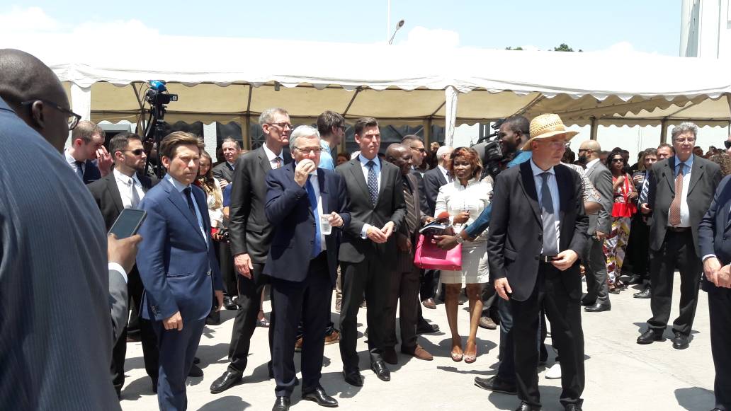 BeltradeRDC's tweet photo. Inauguration de l'ambassade belge à Kinshasa #RDCongo #Beltrade https://t.co/DgFhMksFrz