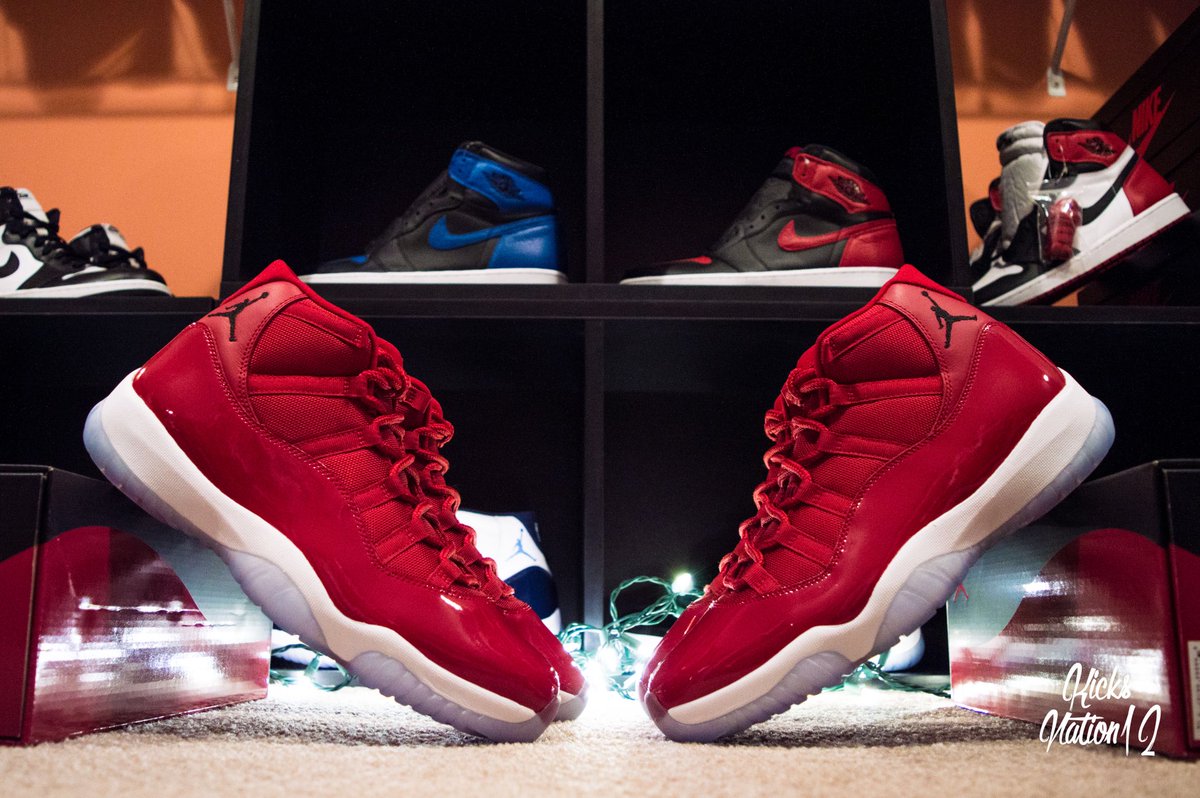 KicksNation12's tweet photo. ‘Tis the Season 🎄 #Jordan11 #WinLike96 #Holijays #DoubleTrouble #TeamJordan #JordanCollection #SneakerVault https://t.co/puICIo97Xn
