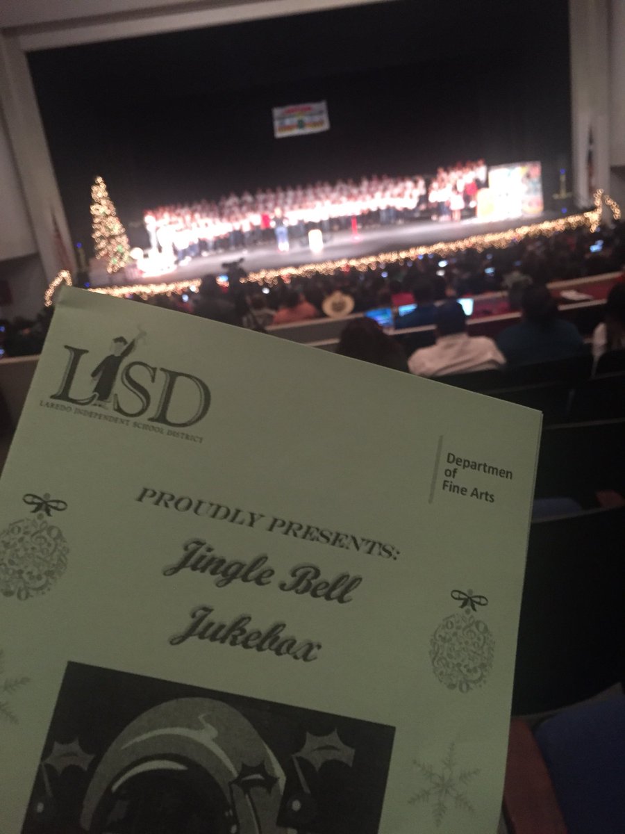 ligardelisd's tweet photo. Jingle Bell jukebox Christmas program! #toroteam https://t.co/8COZsGtoMZ