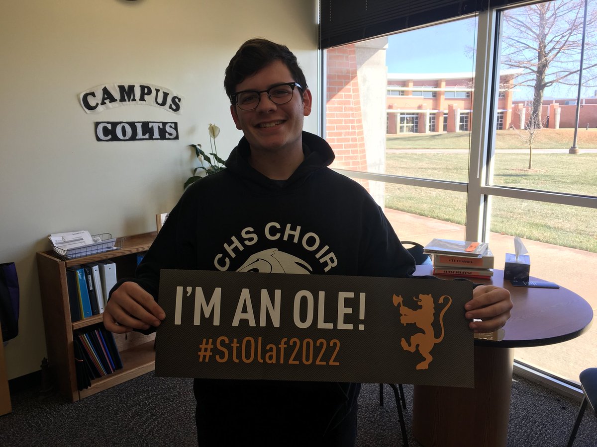CollCareerReady's tweet photo. Congrats @LoganCombs319 on ED to St. Olaf!  #StOlaf2022 https://t.co/RAT1vX3XOX