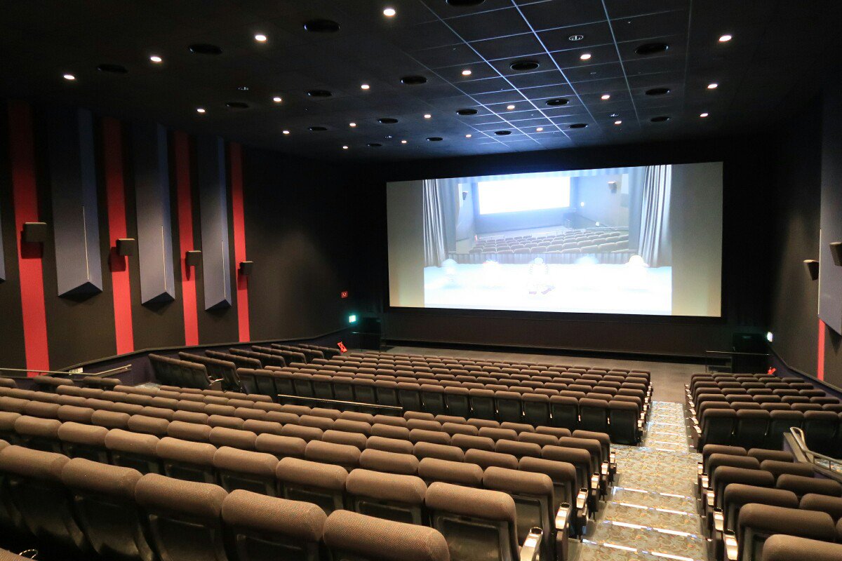 ぴろ En Twitter 初めましてのmovix堺 シアター11で探偵はbarにいる3 不ヒヒ