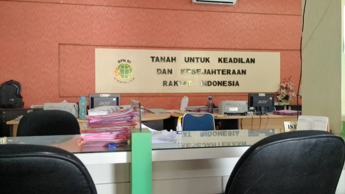 Udah lewat jam 1 siang, petugas Kantor BPN Purwokerto masih kosong, lapor <a href="/atr_bpn/">Kementerian ATR/BPN</a>