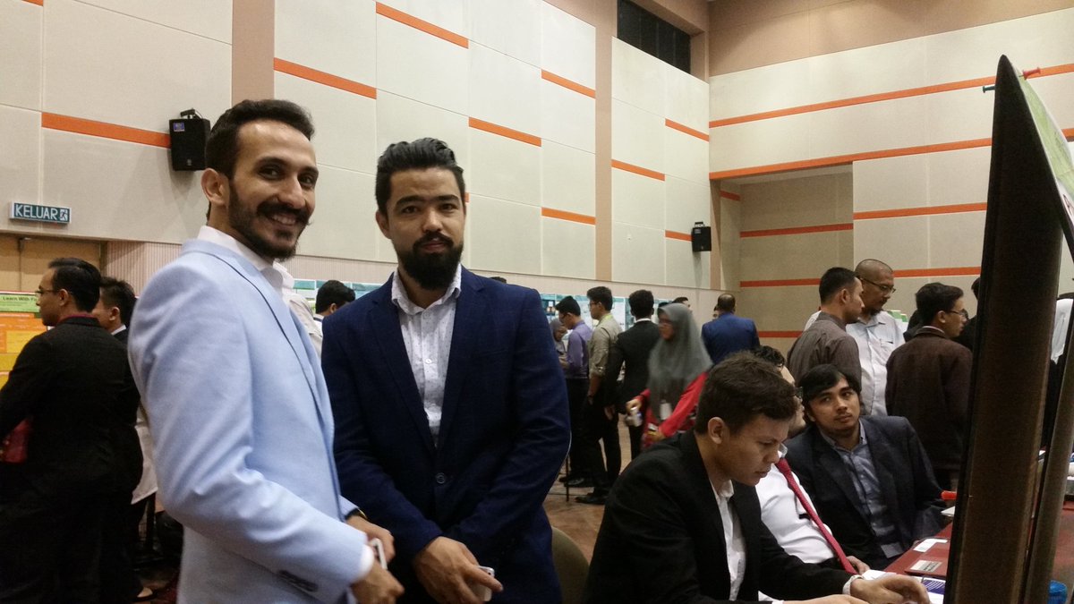 ictss_iium's tweet photo. [6TH FYP SHOWCASE] -DAY 2
[LIVE UPDATE]
Projects evaluation for FYP2 BCS &amp; BIT
All the best to all participants 💪🏻
#FYPicunk! #FYPShowcase #CodesToHeaven #FYP1718 https://t.co/cqaveNrCYQ