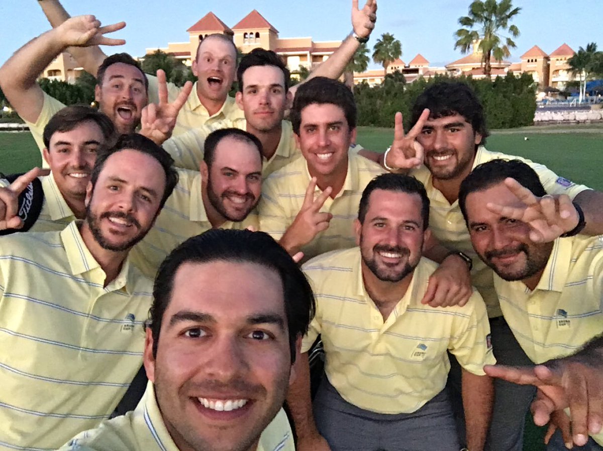 PGATAmericasESP's tweet photo. #SelfieTime Equipo #pgatourla #ArubaCup 🇦🇼 Team PGA TOUR Latinoamérica #Vamos 
📷 @jose_toledo https://t.co/3sH2efqXo0