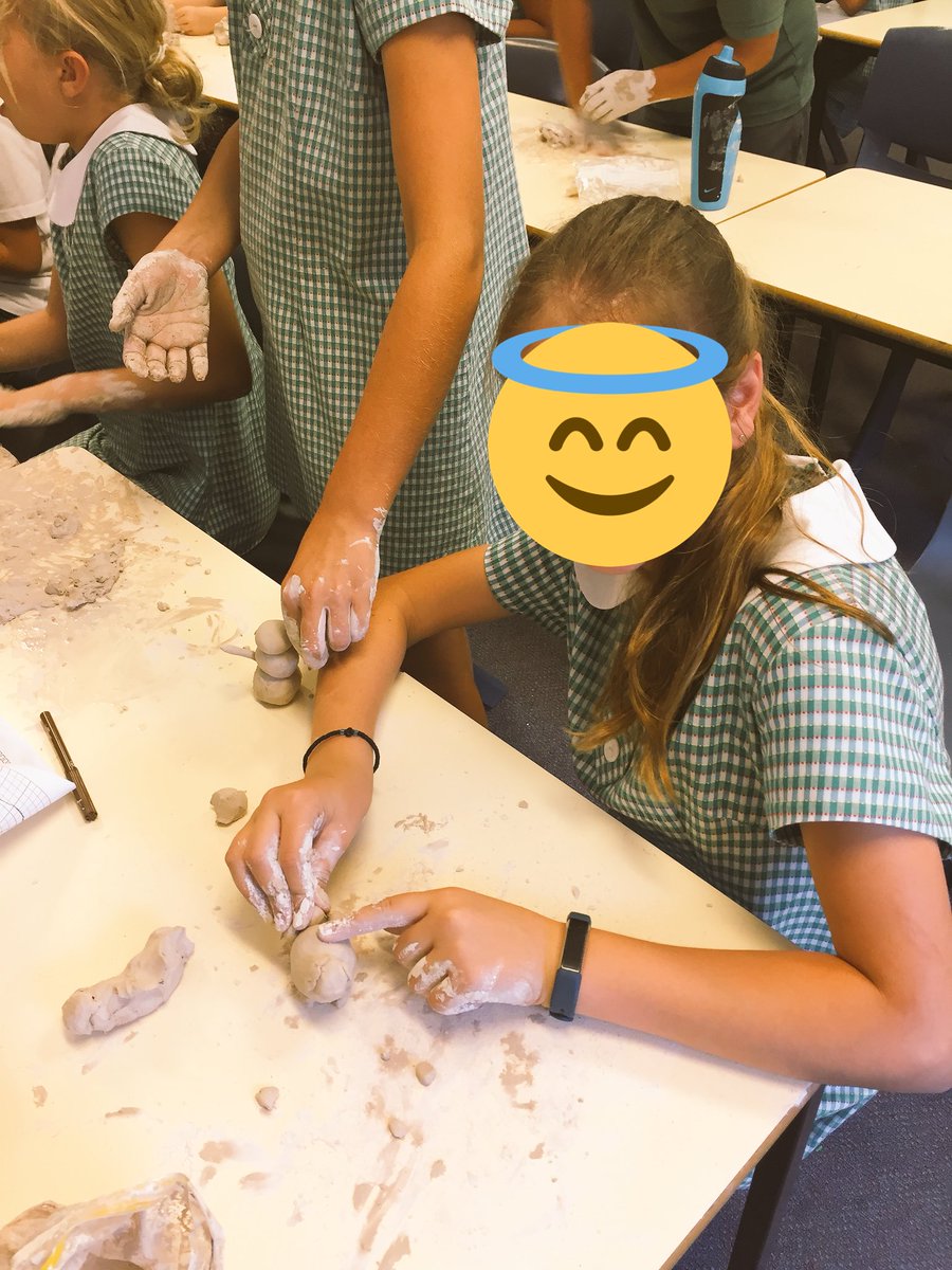 MrsDwyer15's tweet photo. Claymation in action @RamsgatePS https://t.co/9HzuUmdw04