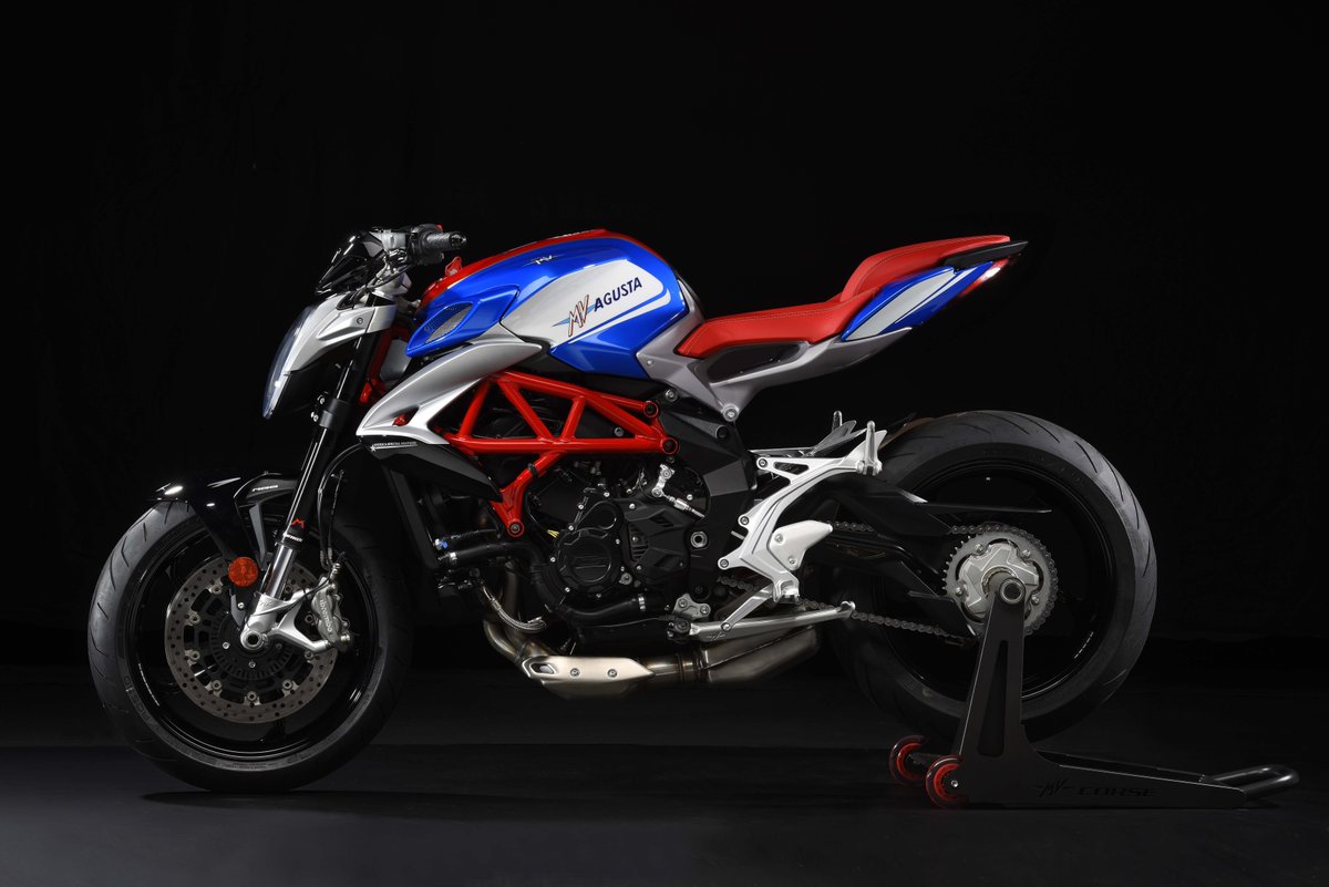 pcwallpaper_px's tweet photo. https://t.co/xy8zkGaN58
 #agustabrutale #agustabrutale800 #mvagusta #mvagustabrutale #7038x4697 https://t.co/Jh9azDSc0Z