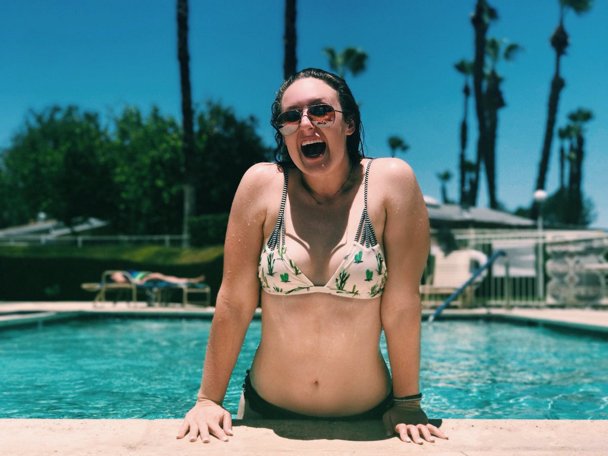 RyleeMeadows's tweet photo. only a couple more weeks and i’m back home 💛 https://t.co/mMTHbyeePl