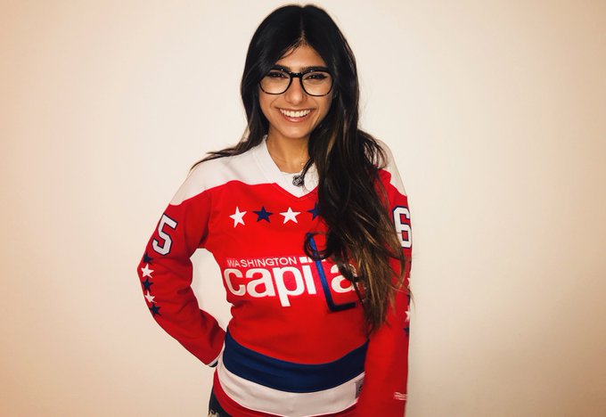 😄 #ALLCAPS https://t.co/hMuFS3rmea<a href="/tag/allcaps"class="tags">#ALLCAPS</a>