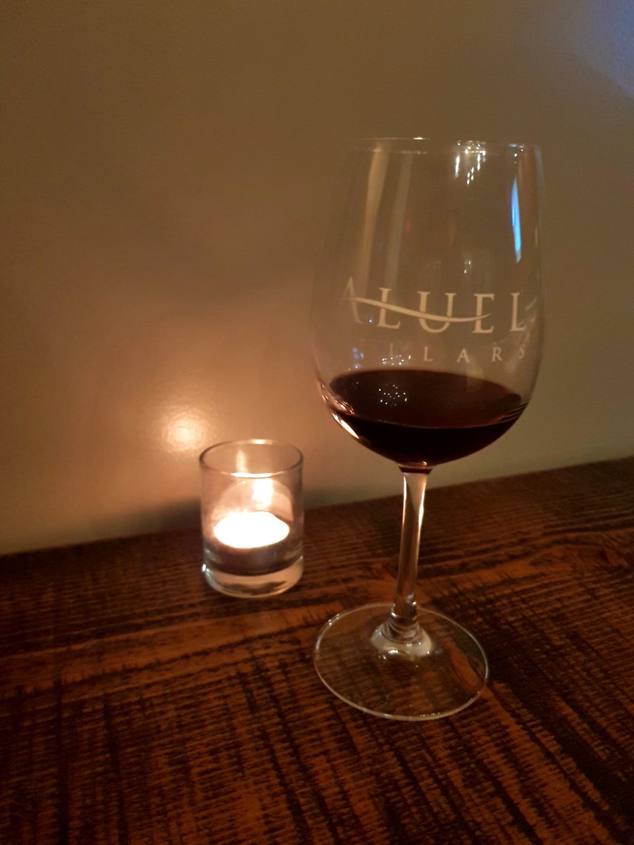 HelloKittiya's tweet photo. Wine tasting at #AluelCellars ! https://t.co/Q6vujMToQ7