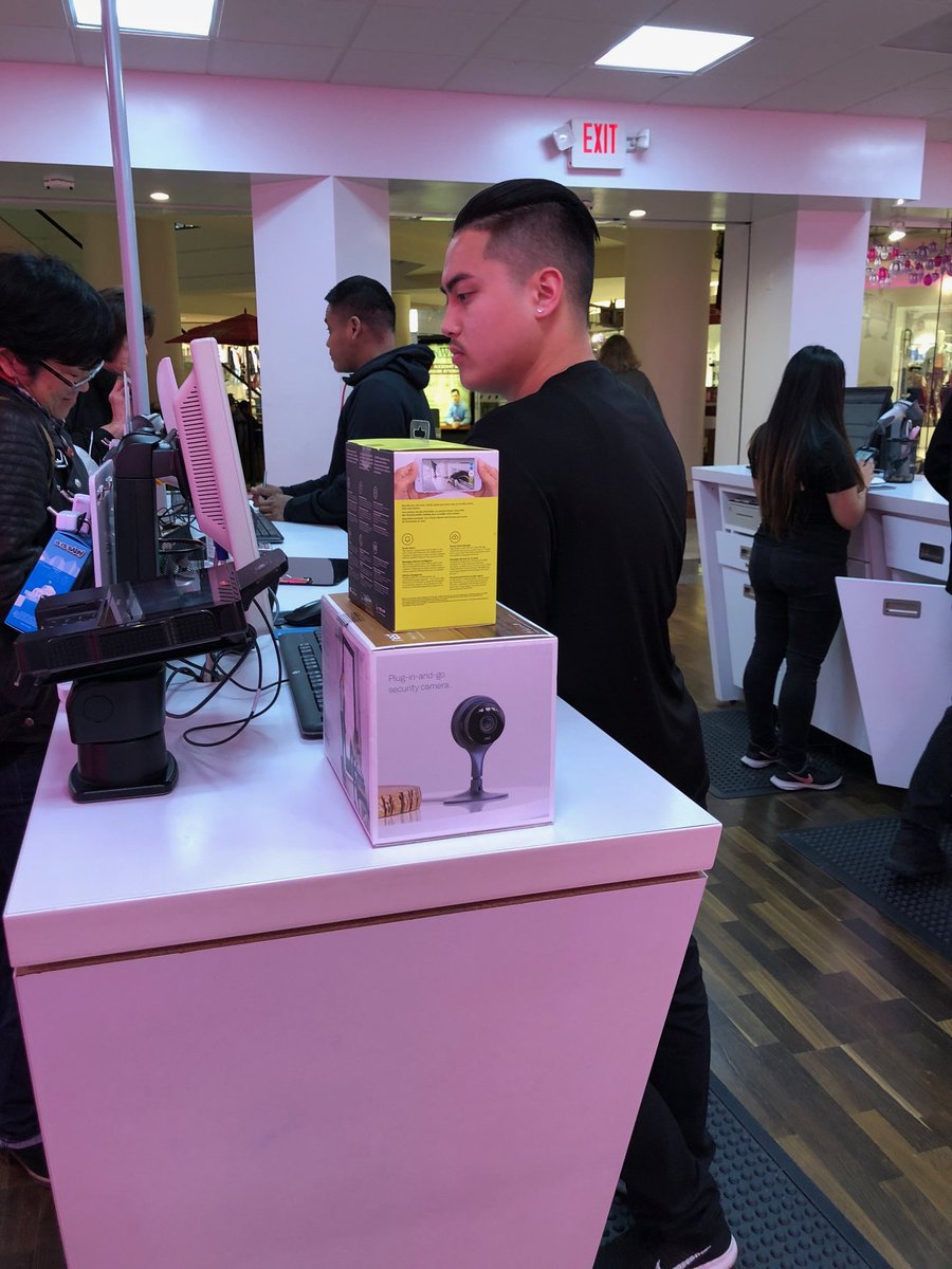 Jessie at Stonestown <a href="/MobileOneLLC/">MobileOneLLC</a> helping our customers stay safe, secure, and connected with NEST! Is your home connected to T-Mobile? @LeslieJohn214 <a href="/AdrianVanHooser/">Adrian Van Hooser</a> <a href="/archibeq1/">Adrian Archibeque</a>